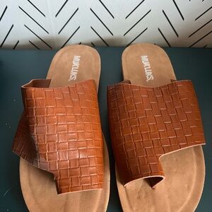 Women's Brown Woven Slide Sandals